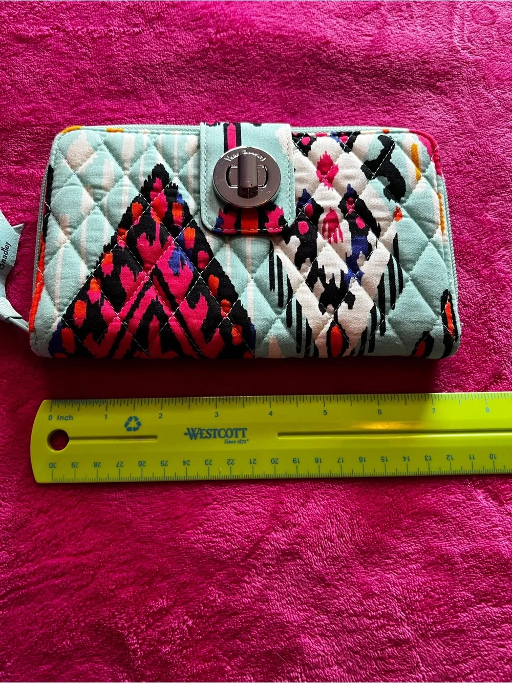 Pueblo Turnlock Wallet- Vera Bradley 2018 - Picture 2 of 6